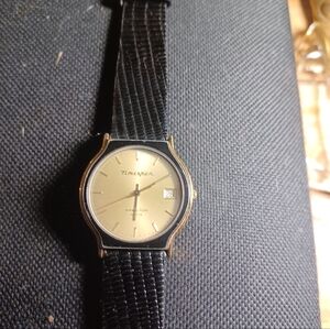 Vintage Hamilton Timespan Black Gold Tone Quartz Date Indicator Watch